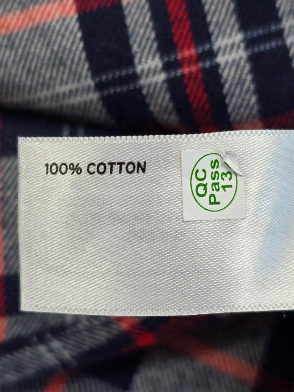 Duluth Trading Co 4XL Relaxed Fit Plaid Flannel Shirt Navy Blue Red - Picture 3 of 4